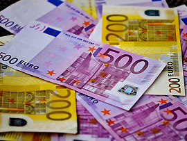 Reisen innerhalb der Europäischen Union: Meldepflicht von Barmitteln ab 10.000 Euro oder anderen Währungen ab gleichem Gegenwert in der Republik Frankreich und dem Fürstentum Monaco