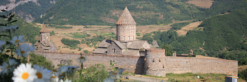 Reisen mit dem Auto in die Republik Armenien